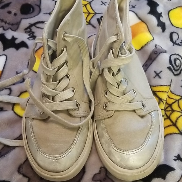 Girl's Gymboree Silver Shoes Sneakers size 11 - Picture 2 of 7